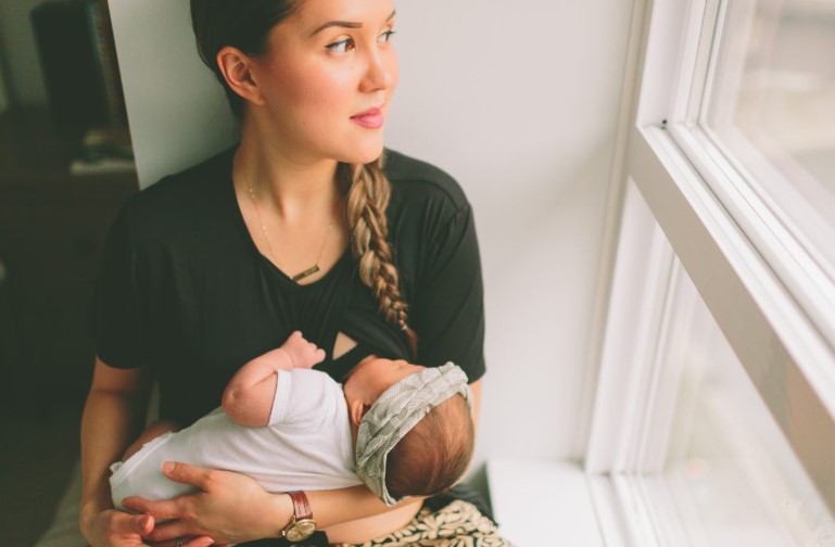 Can You Breastfeed While Pregnant